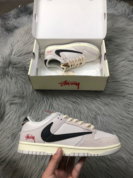 Nike x Stüssy Fossil Low